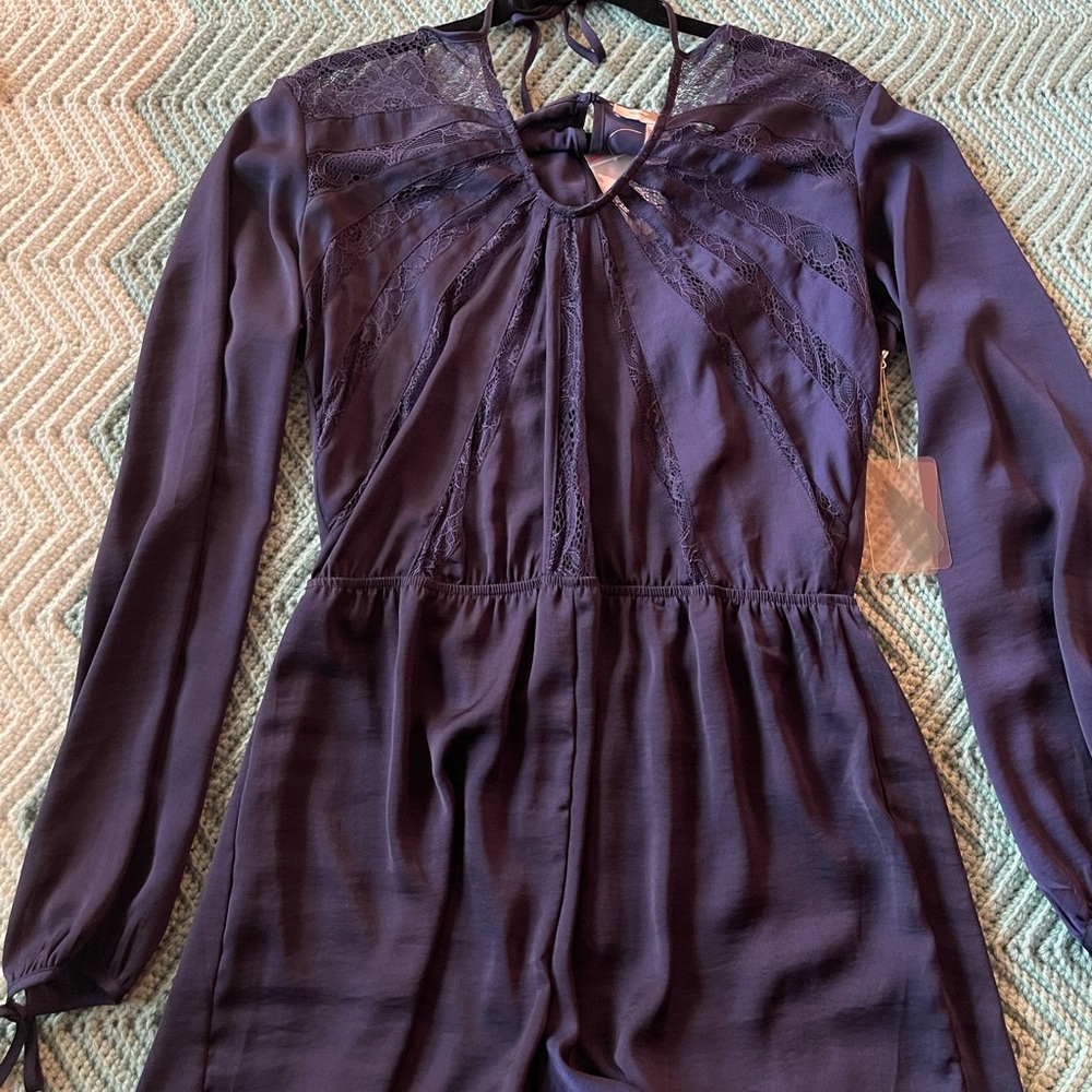 Elegant Navy Lace Romper